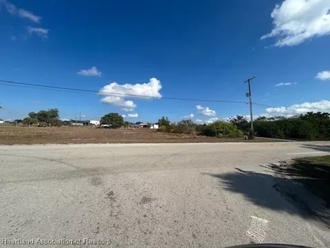 900 S Main Ave, Lake Placid, FL 33852