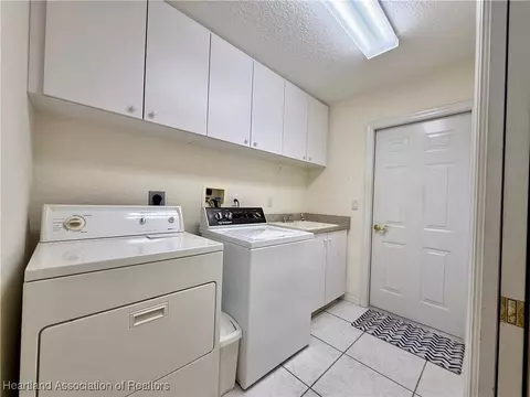 5614 Angelo Cir, Sebring, FL 33872 photo 32