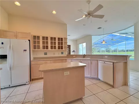 5614 Angelo Cir, Sebring, FL 33872 photo 5