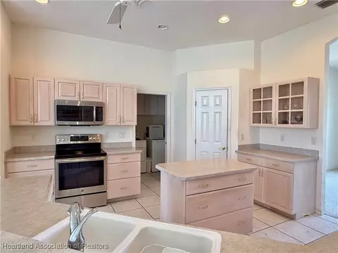 5614 Angelo Cir, Sebring, FL 33872 photo 8