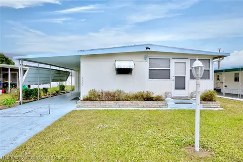 3320 Delaware Ave, Sebring, FL 33870