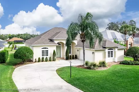 2808 Briarwood Ln, Sebring, FL 33875