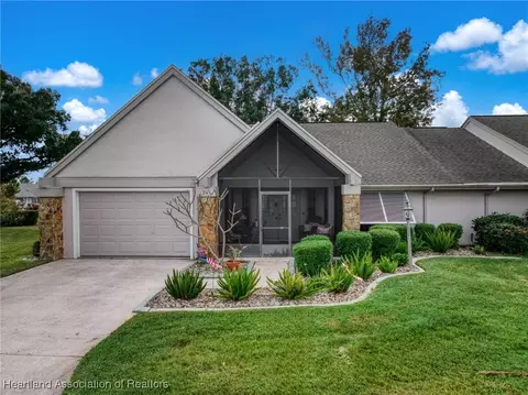 74 Hickory Hills Cir, Lake Placid, FL 33852