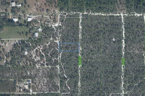5317 Cucumber St, Sebring, FL 33875 photo 4