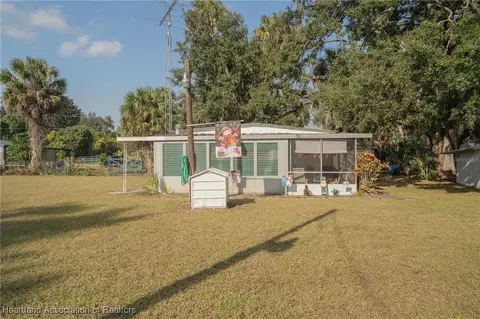 28 Basin St, Lorida, FL 33857