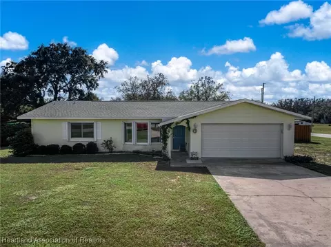 800 Pate St, Avon Park, FL 33825
