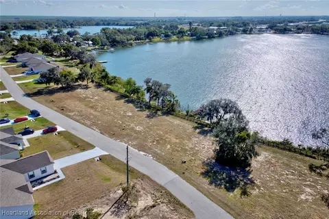 1229 Ridge Dr, Avon Park, FL 33825