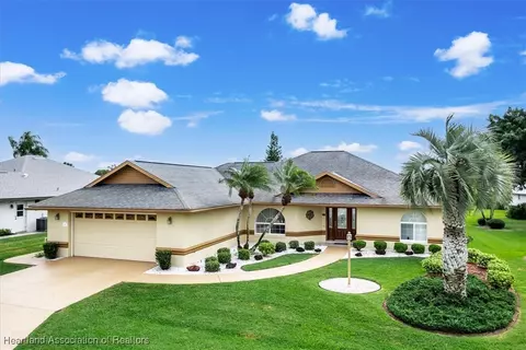 5 Acacia Ct N, Lake Placid, FL 33852