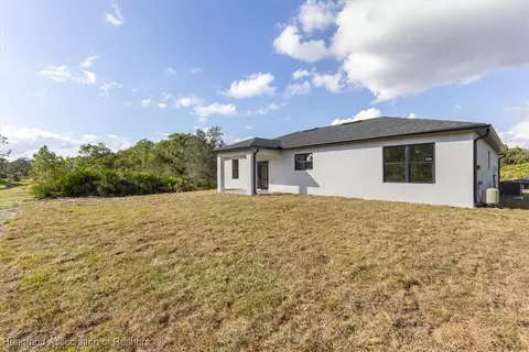 Exterior - 7335 Ancha St, Sebring, FL 33872 photo 3 of 3