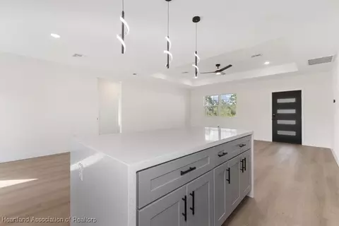 Kitchen - 7335 Ancha St, Sebring, FL 33872 photo 4 of 6