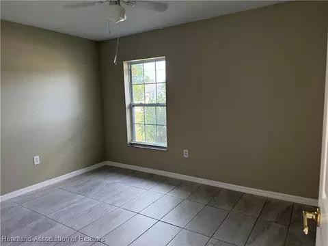 Bedroom - 3121 Dolphin Dr, Sebring, FL 33870 photo 1 of 2
