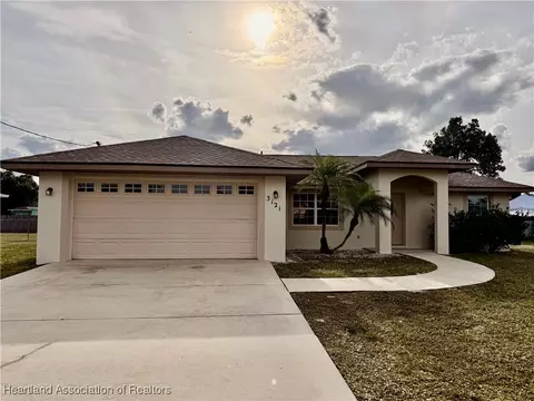 3121 Dolphin Dr, Sebring, FL 33870