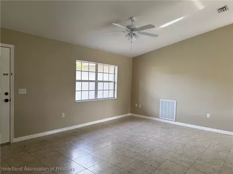 Living - 3121 Dolphin Dr, Sebring, FL 33870 photo 4 of 4