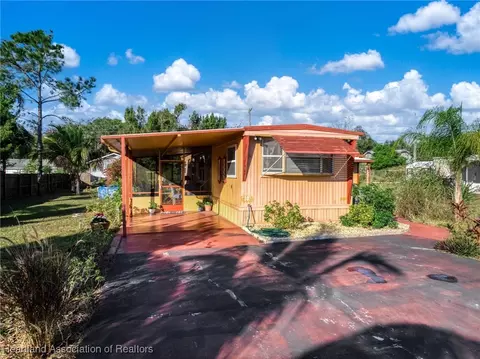 1303 Wightman Ave, Sebring, FL 33870 photo 4