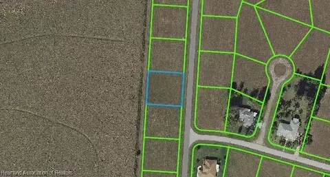 800 Woodmont St, Sebring, FL 33876