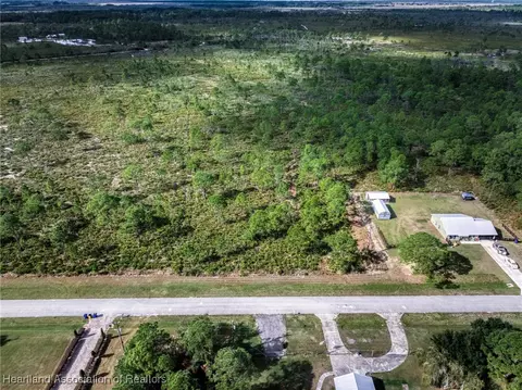 708 Roosevelt Blvd, Lake Placid, FL 33852