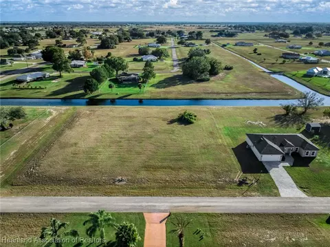 8532 Castile Rd, Sebring, FL 33876 photo 1