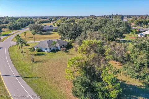 View/Area - 201 Dells Dr, Sebring, FL 33876 photo 4 of 18