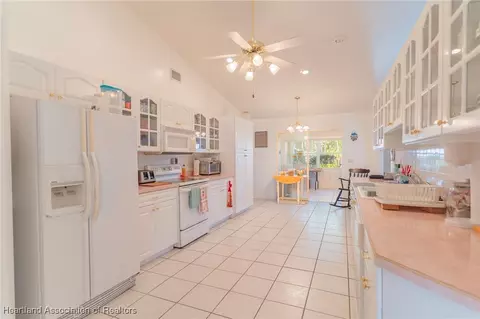 Kitchen - 201 Dells Dr, Sebring, FL 33876 photo 3 of 3