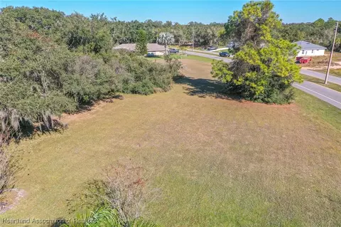 View/Area - 201 Dells Dr, Sebring, FL 33876 photo 9 of 18