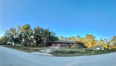 5920 Cherry Rd, Sebring, FL 33875