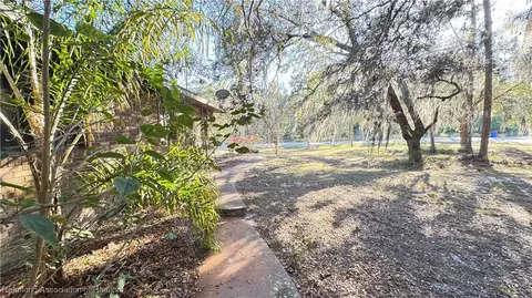 Exterior - 5920 Cherry Rd, Sebring, FL 33875 photo 12 of 16