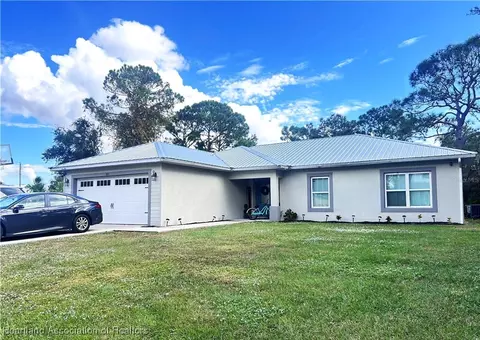 4571 Rachael Dr, Sebring, FL 33872