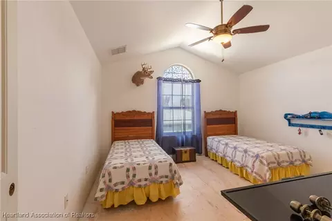 Bedroom - 112 Wild Duck Pt, Lorida, FL 33857 photo 2 of 6