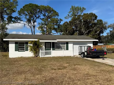 146 Lake Francis Dr, Lake Placid, FL 33852