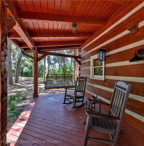 Exterior - 1050 Cracker Hammock, Sebring, FL 33875 photo 9 of 11