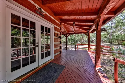 Exterior - 1050 Cracker Hammock, Sebring, FL 33875 photo 10 of 11