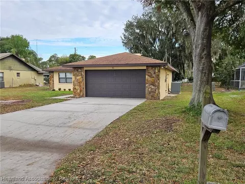 511 Elgin St, Sebring, FL 33875 photo 3