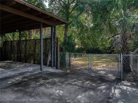 Exterior - 502 E Main St, Wauchula, FL 33873 photo 11 of 13