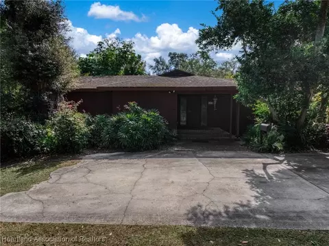 Exterior - 502 E Main St, Wauchula, FL 33873 photo 2 of 13