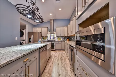 Kitchen - 1913 Pine Key Blvd, Sebring, FL 33870 photo 1 of 7