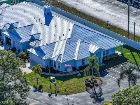 View/Area - 1913 Pine Key Blvd, Sebring, FL 33870 photo 4 of 7