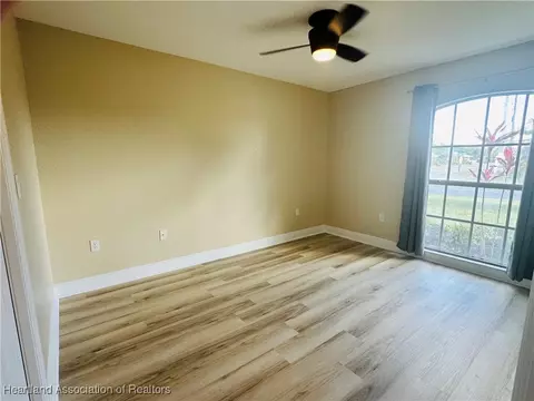Bedroom - 1643 Willow Run, Sebring, FL 33872 photo 2 of 3
