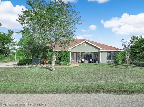 4606 Shamrock St, Sebring, FL 33872