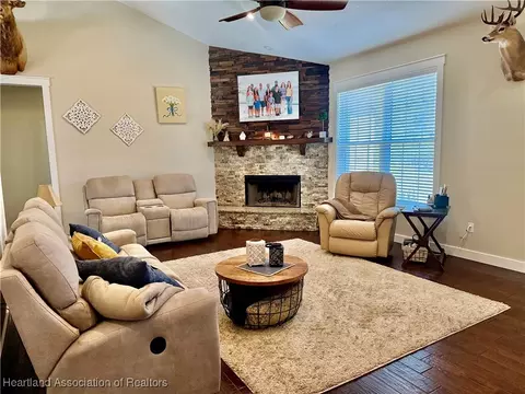 Living - 5931 Fig Rd, Sebring, FL 33875 photo 3 of 3