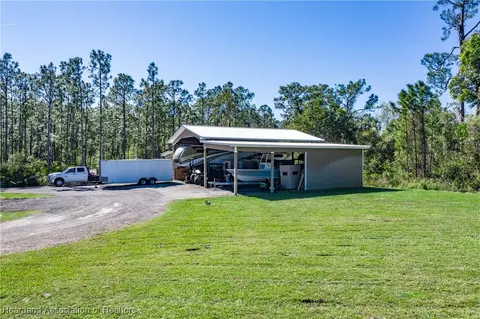 Exterior - 5931 Fig Rd, Sebring, FL 33875 photo 9 of 10