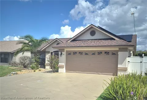 8 Chestnut Trl, Lake Placid, FL 33852