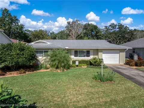 1507 Lake Clay Dr, Lake Placid, FL 33852