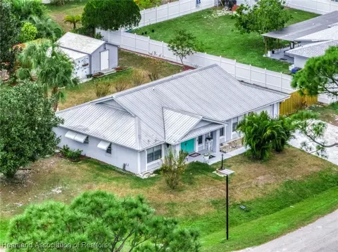 3807 Santiago St, Sebring, FL 33872