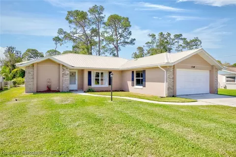1548 Spring Ln, Lake Placid, FL 33852