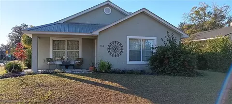 704 S Florida Ave, Wauchula, FL 33873