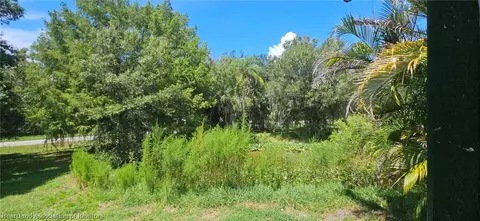 1300 Lakeshore Dr, Lorida, FL 33857 photo 6
