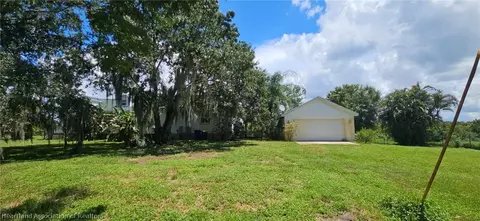 1300 Lakeshore Dr, Lorida, FL 33857 photo 22