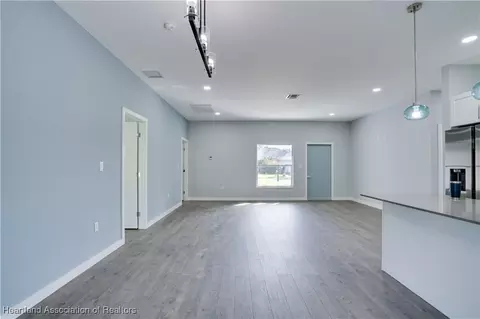 Living - 3905 Barbarossa Ave, Sebring, FL 33872 photo 6 of 8