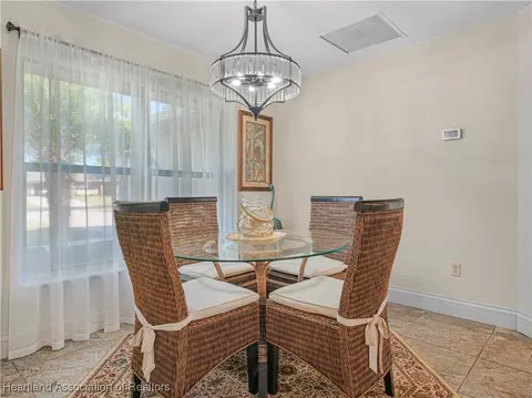 3206 Divot Rd, Sebring, FL 33872 photo 8
