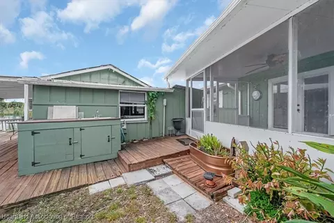 Exterior - 1083 Sunset Strip, Okeechobee, FL 34974 photo 5 of 12